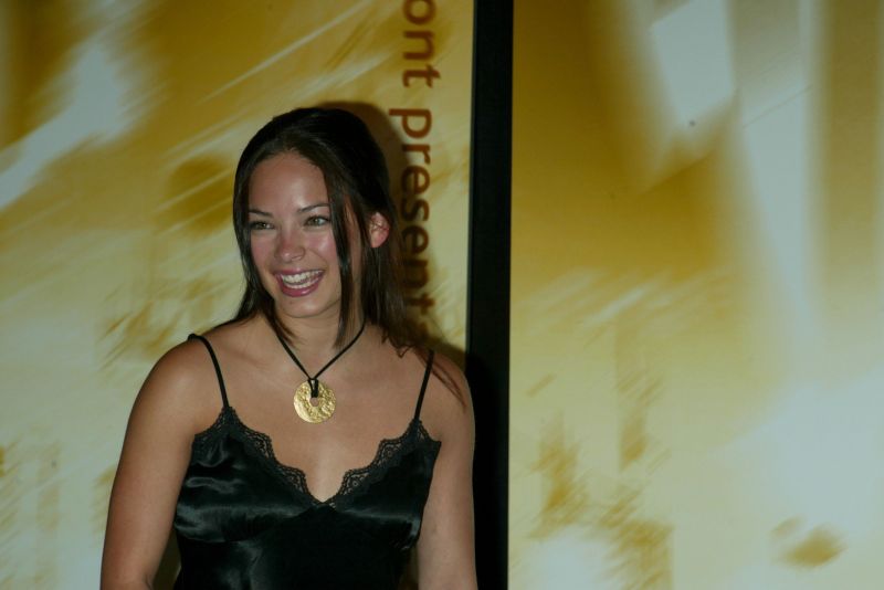 pd_Kristin_Kreuk_a_105