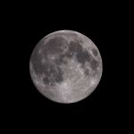 Moon at 300mm, perfect focus